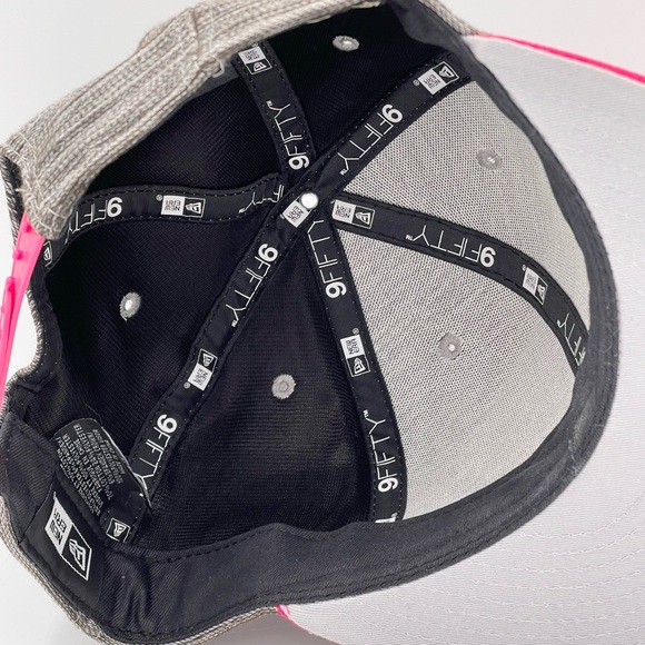 New Era NBA San Antonio Spurs Blurred Trick 9FIFTY SnapBack Hat Adult OSFM - Picture 10 of 13